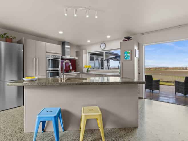 15D Omarunui Road, Waiohiki