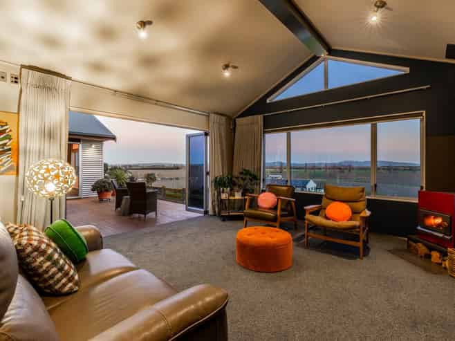 15D Omarunui Road, Waiohiki