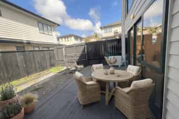 20 Millcroft Lane, Ranui