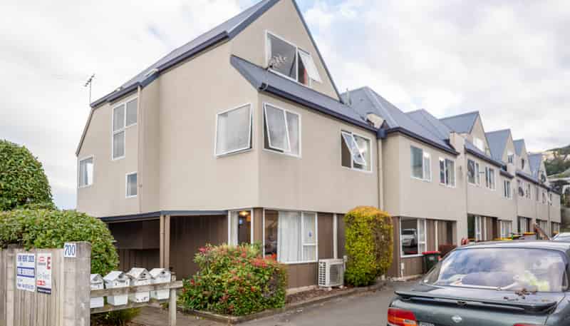 5/700 Great King, North Dunedin