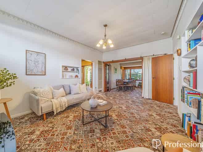15 Tennyson Avenue, Avalon