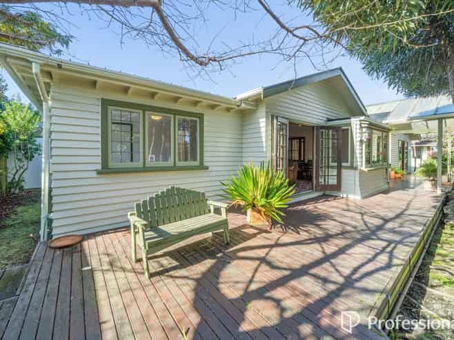 15 Tennyson Avenue, Avalon