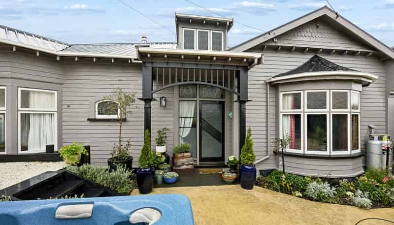 53 Pacific Street, Roslyn