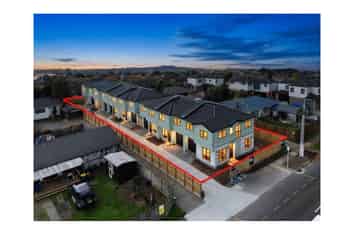 3/18 Airfield Road, Takanini