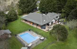 320 Aokautere Drive, Aokautere