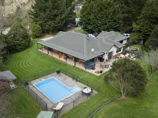320 Aokautere Drive, Aokautere