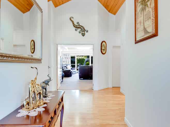 3 Raungawari Drive, Huntington