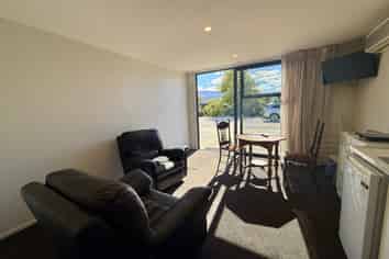 6 Fraser Court, Cromwell