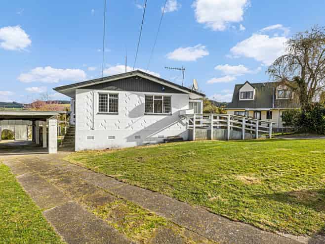 356 Clayton Road, Pukehangi