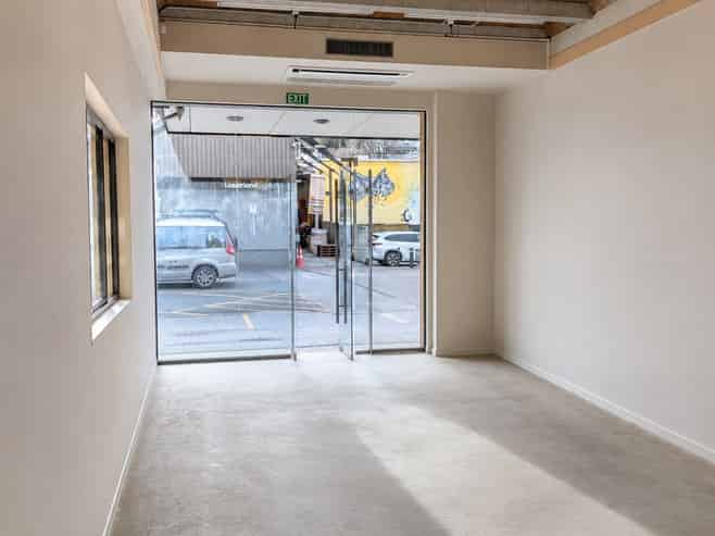 Small Pop-up retail for lease, Queenstown CBD