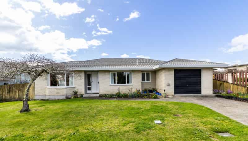 12 Bennelong Place, Havelock North