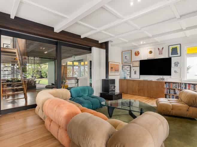 72 West End Road, Westmere