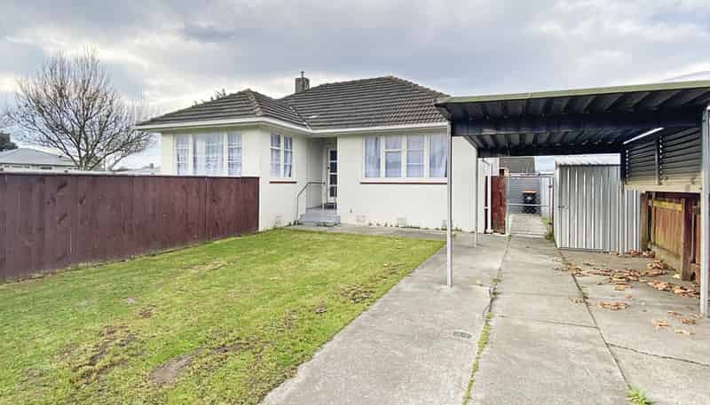 660 Featherston Street, Roslyn