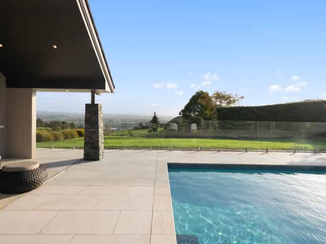 359 MacWhinney Drive, Drury