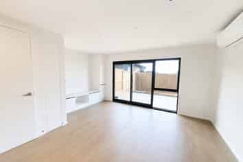 E/72 Ocean View Road, Northcote