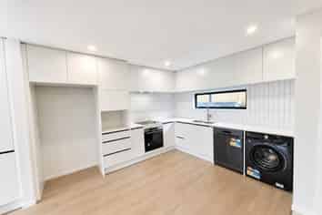 E/72 Ocean View Road, Northcote
