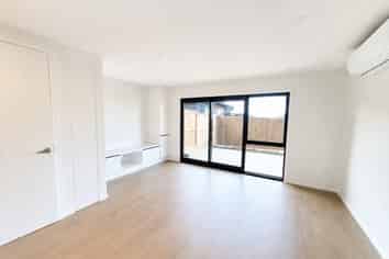 E/72 Ocean View Road, Northcote