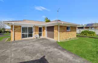 43A Edgewater Parade, Waiuku
