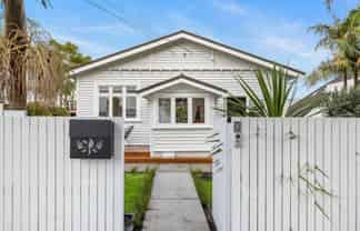 22 Wright Road, Point Chevalier