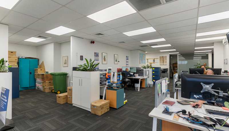 82 Richard Pearse Drive, Mangere