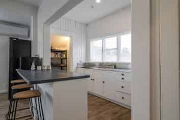 Manawatu / Whanganui - Address withheld