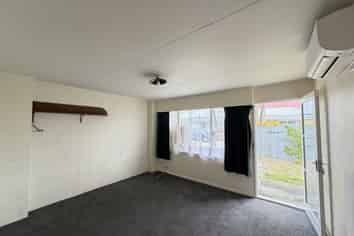 Manawatu / Whanganui - Address withheld
