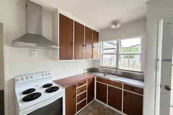 Manawatu / Whanganui - Address withheld
