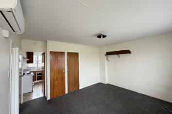 Manawatu / Whanganui - Address withheld