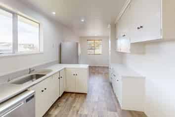 6 Walker Crescent, Bulls