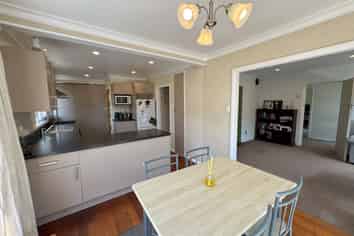 75 Guy Avenue, Takaro