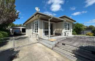 75 Guy Avenue, Takaro