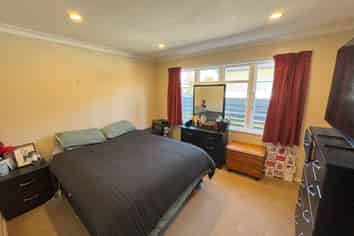 75 Guy Avenue, Takaro