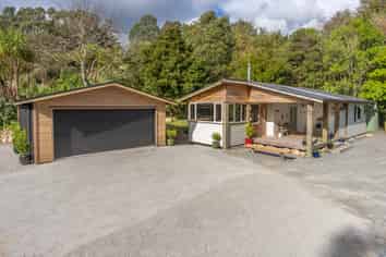 76 Parenga Road, Te Horo