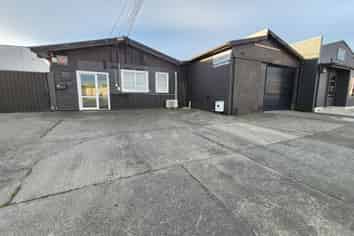 Warehouse / Workshop / Office