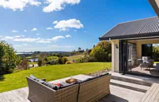 17B Westdale Road, Redwood Valley