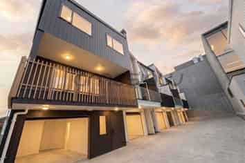Auckland - Address withheld