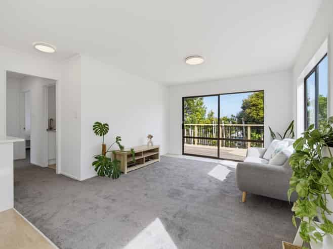 11B John Road, Stanmore Bay