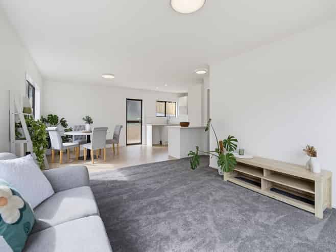 11B John Road, Stanmore Bay