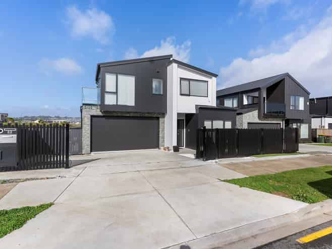 52 Malahide Drive, Flat Bush