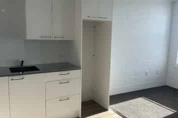 Auckland - Address withheld