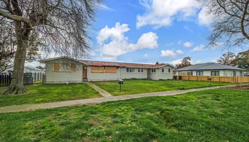 60 Stillwater Place and 30 Monowai Place, Westbrook