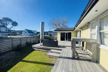 2  Bryce Street, Whitianga