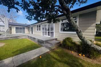 2  Bryce Street, Whitianga