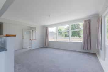 21 Freyberg Crescent, Pukekohe