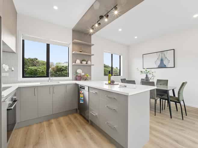 48 Lockheed Street, Hobsonville