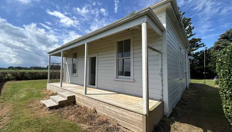 98 Rama Road, Manaia