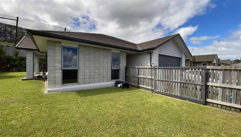 1 Sharman Place, Pyes Pa