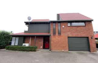 240B Devonport Road, Avenues