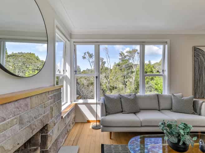 208 Old Titirangi Road, Titirangi