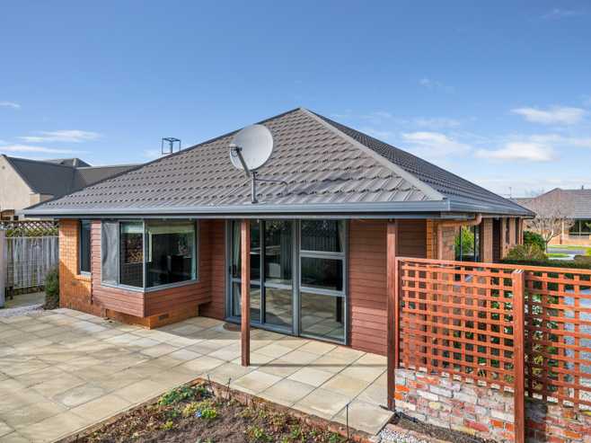 3A Livingstone Place, Springlands